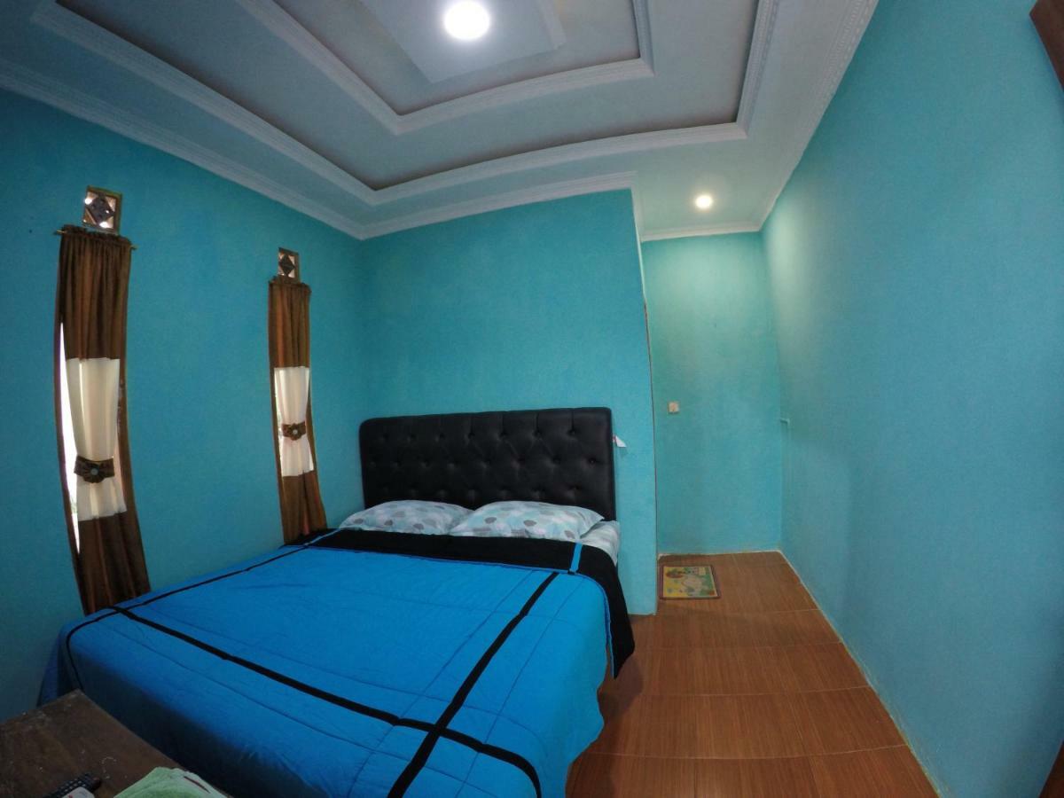 Omah Sundak Homestay Tepus Exterior photo