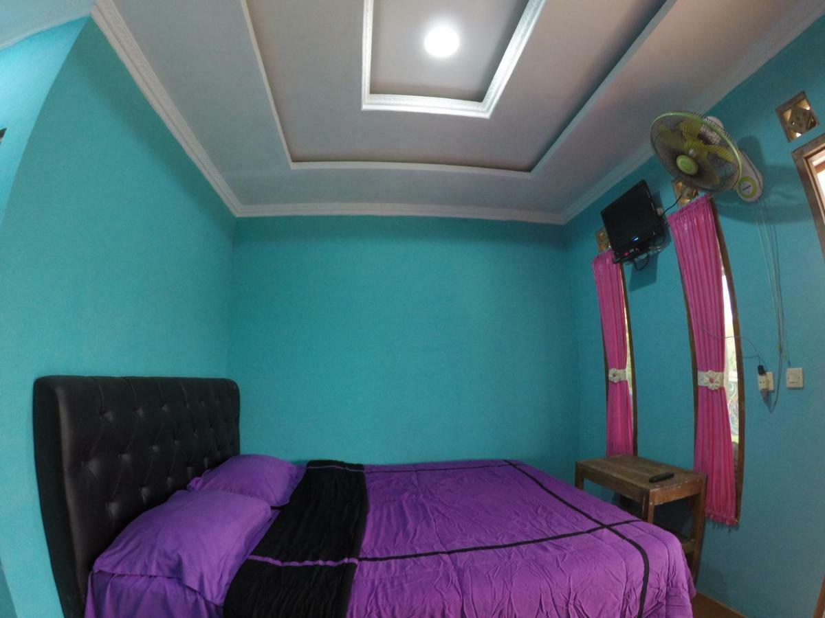 Omah Sundak Homestay Tepus Exterior photo